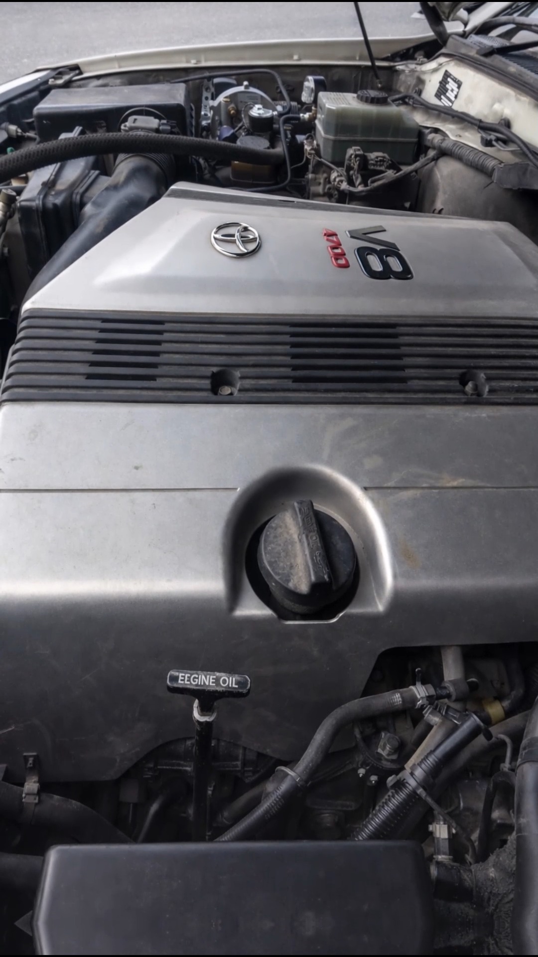 V8 Land Cruiser pe CNG?